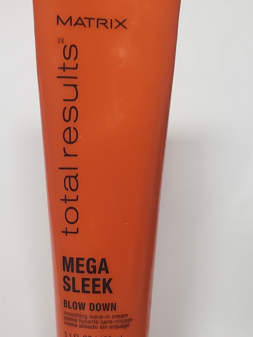 Lee Mega Sleek Blow Down Leave-In Cream -